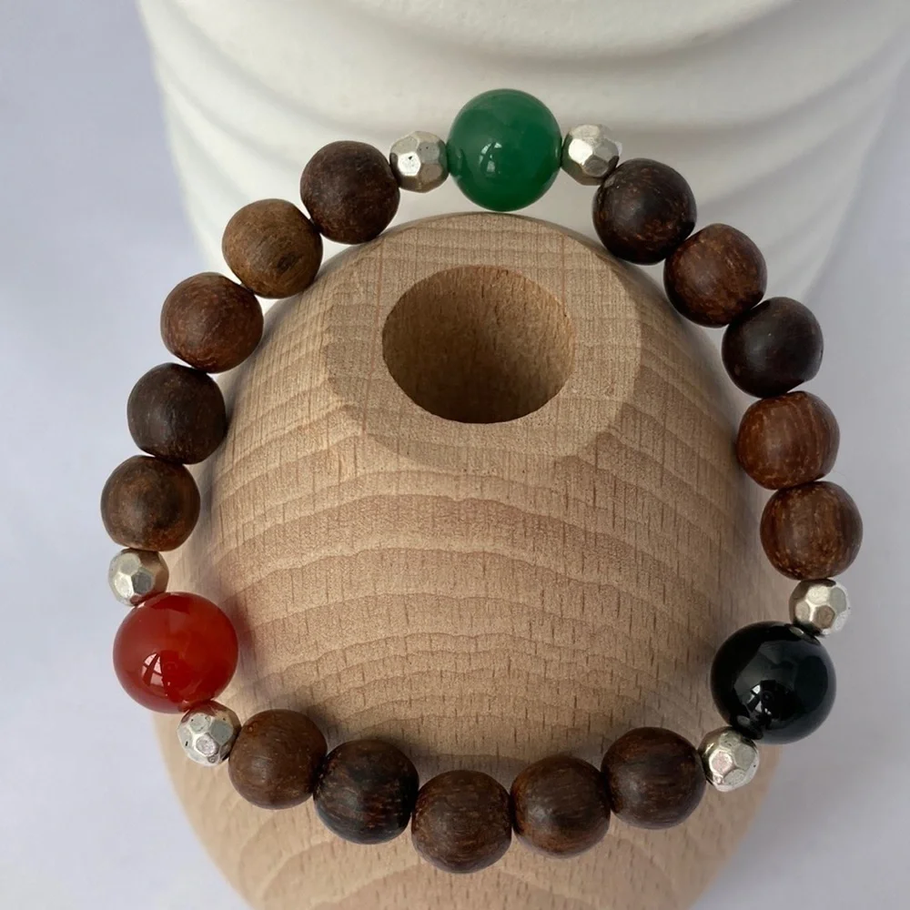 SANDALWOOD Aventurine Carnelian and Onyx Stretch Beaded Bracelet
